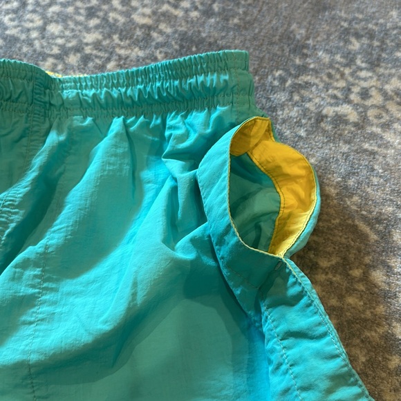 WEEKENDER MENS SWIM TRUNKS SIZE M - Picture 8 of 11